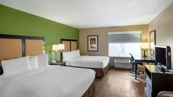 Studio - 2 queensize-sÀngar - icke-rökare | Skrivbord, mörklÀggningsgardiner, strykjÀrn/strykbrÀda och gratis wi-fi