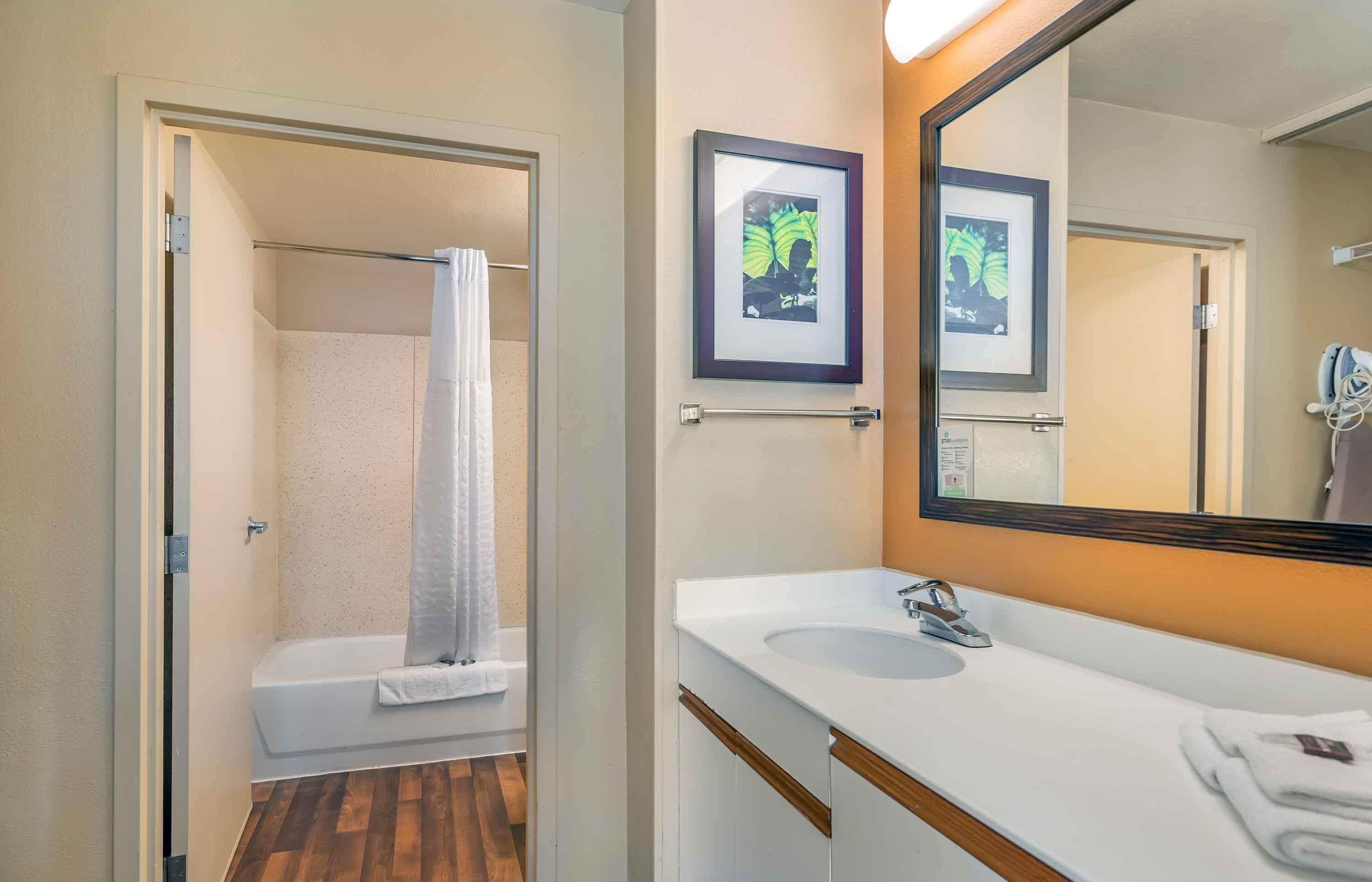 Photo - Extended Stay America Select Suites - Chicago - Lombard - Oakbrook