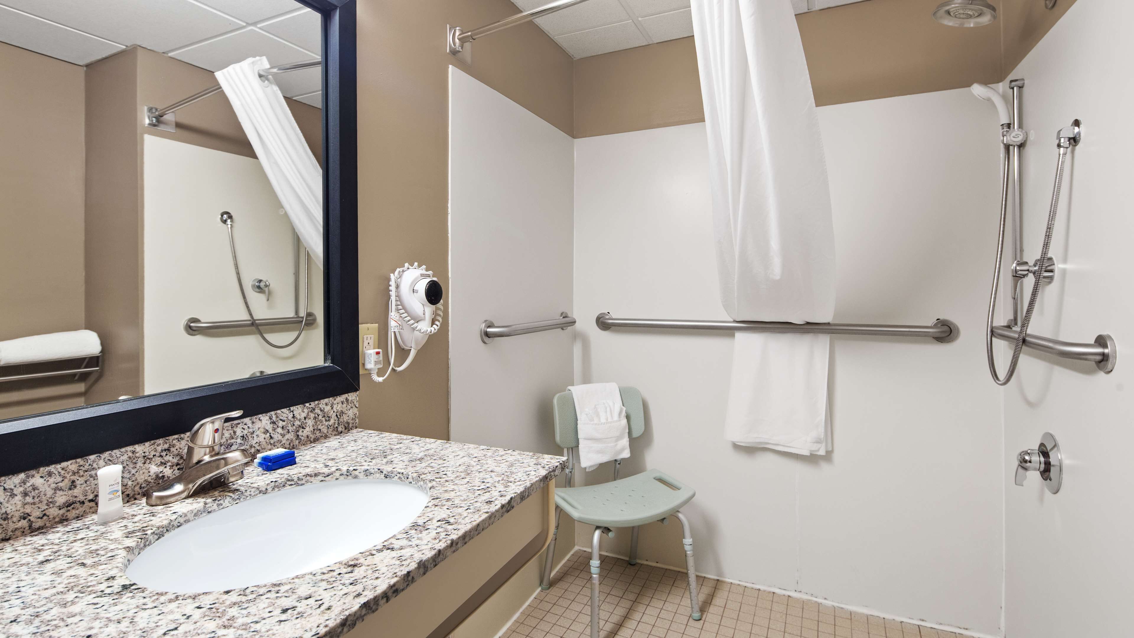 Best Western River City Hotel