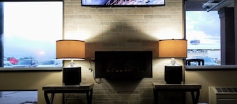 Days Inn & Suites by Wyndham of Morris