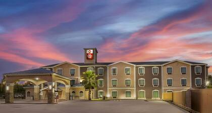 Best Western Plus Heritage Inn