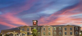 Best Western Plus Heritage Inn