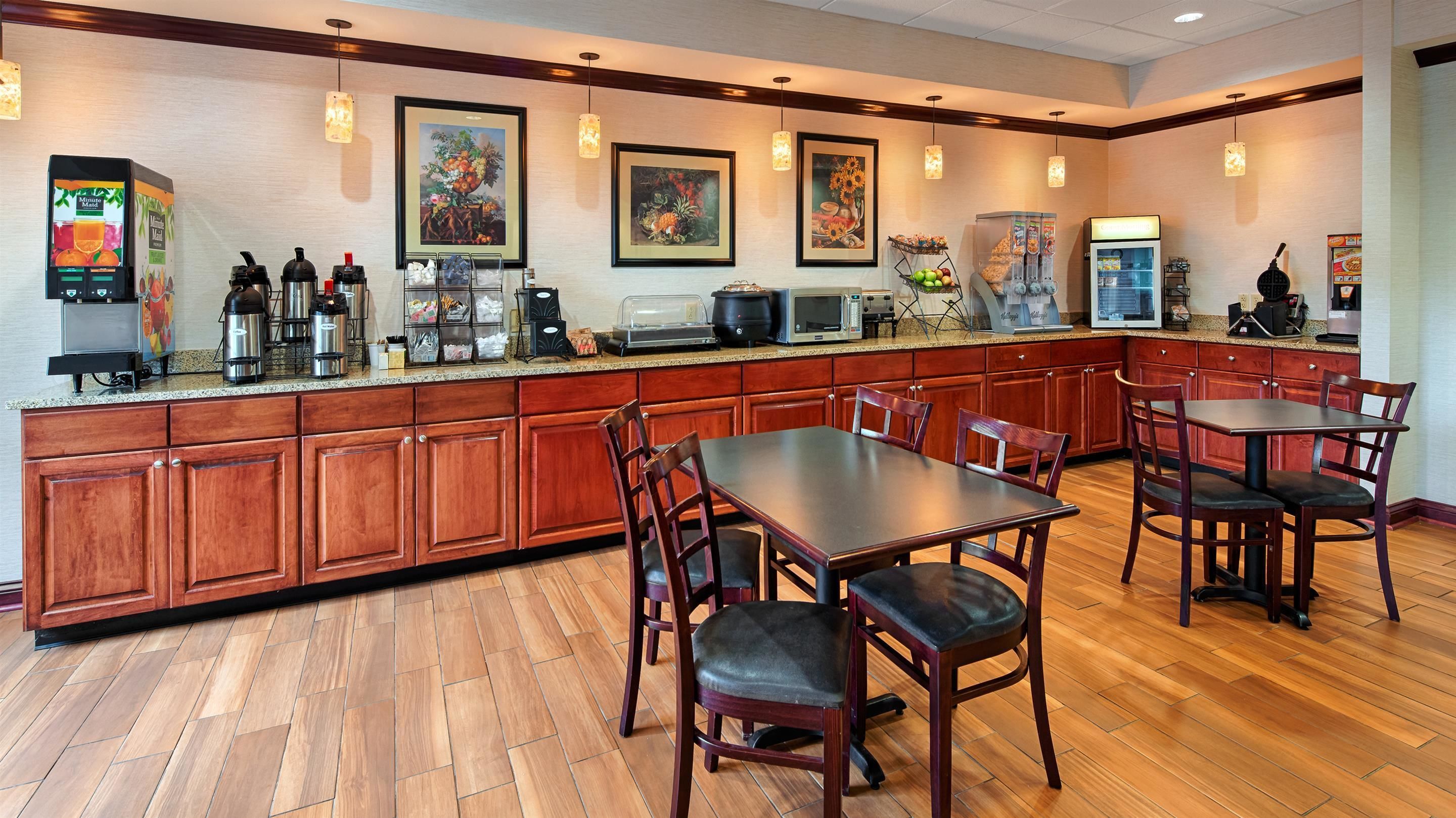 Free daily full breakfast