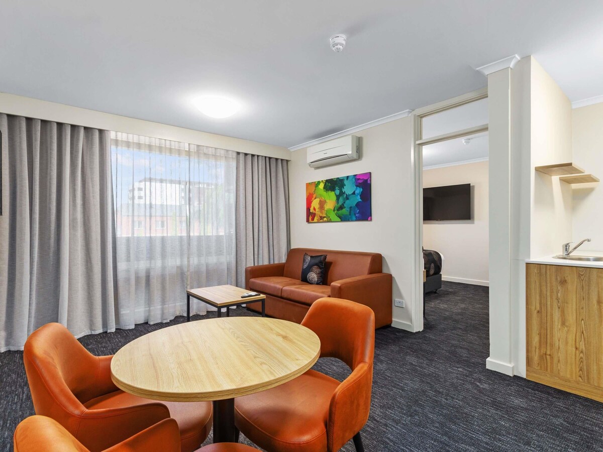 Mantra Meridien Adelaide