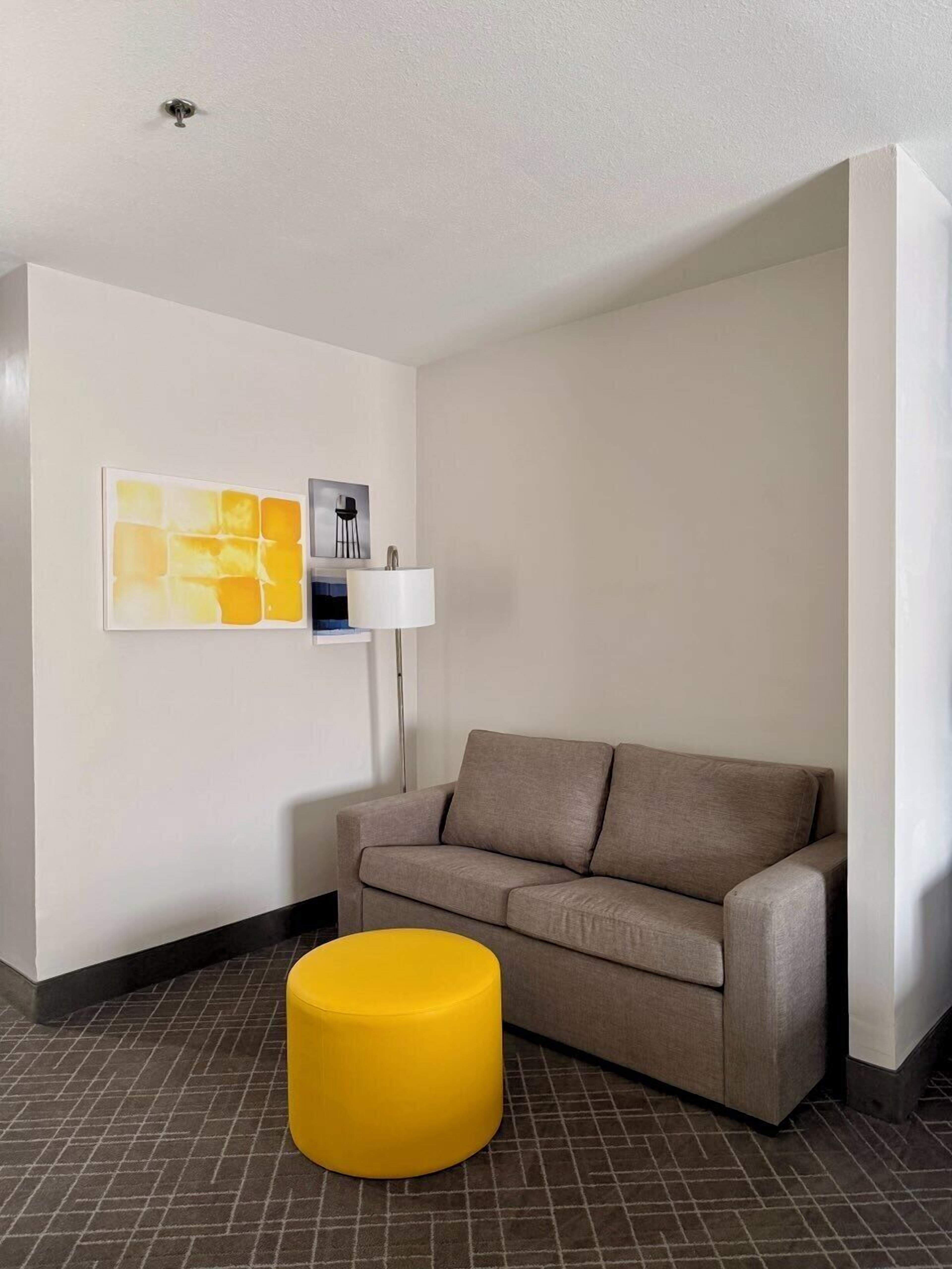 Photo - Comfort Inn & Suites Love Field-Dallas Market Center