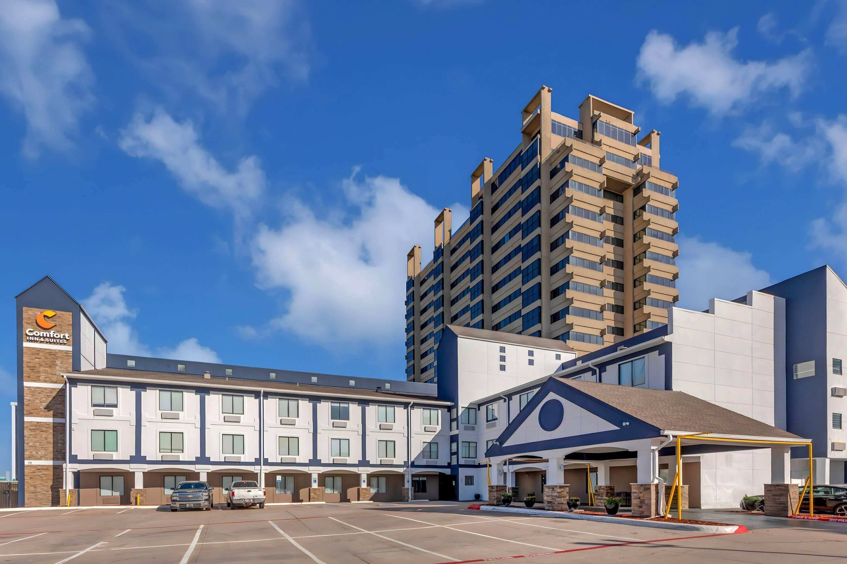Photo - Comfort Inn & Suites Love Field - Dallas Market Center