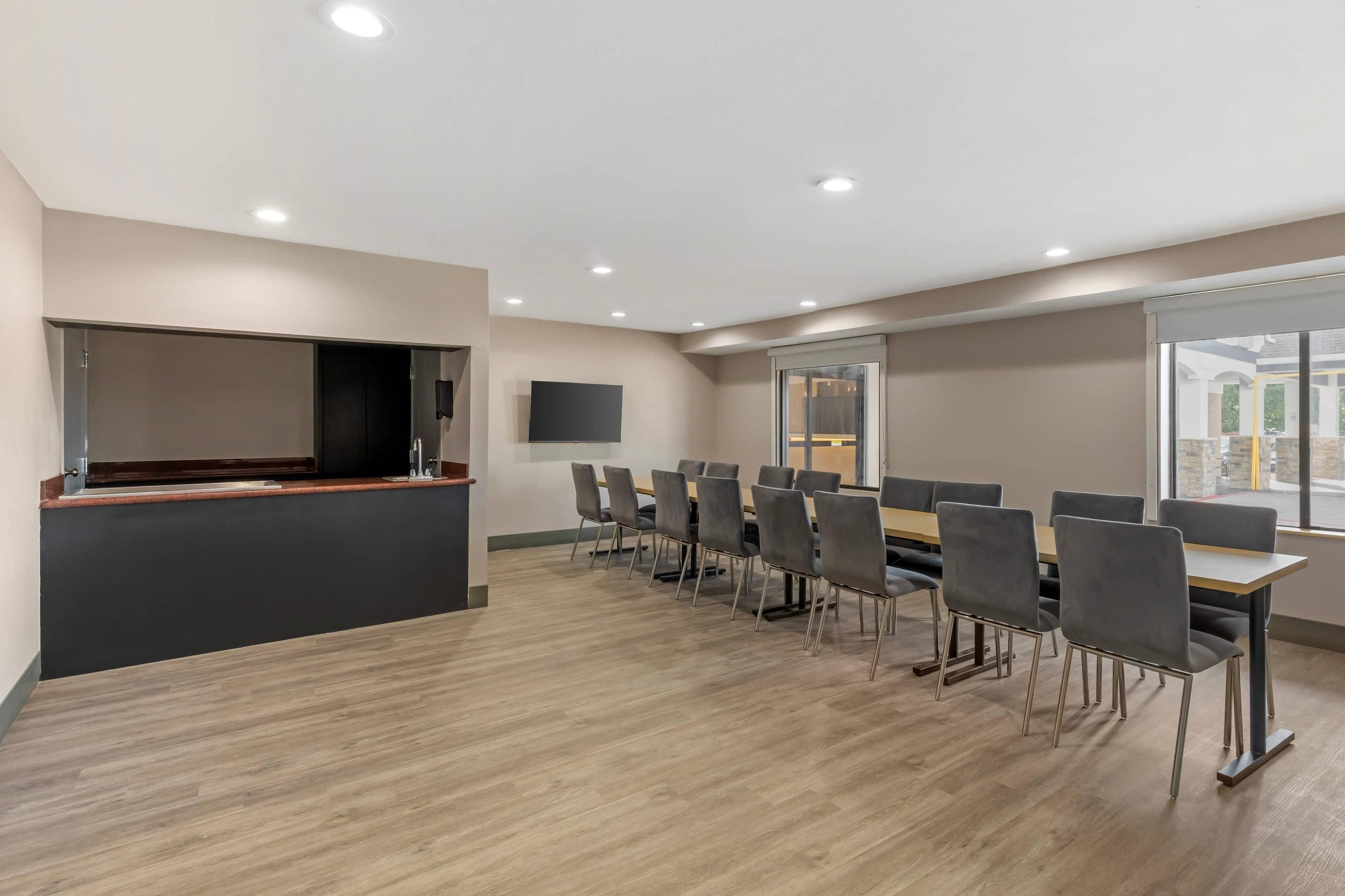 Photo - Comfort Inn & Suites Love Field - Dallas Market Center