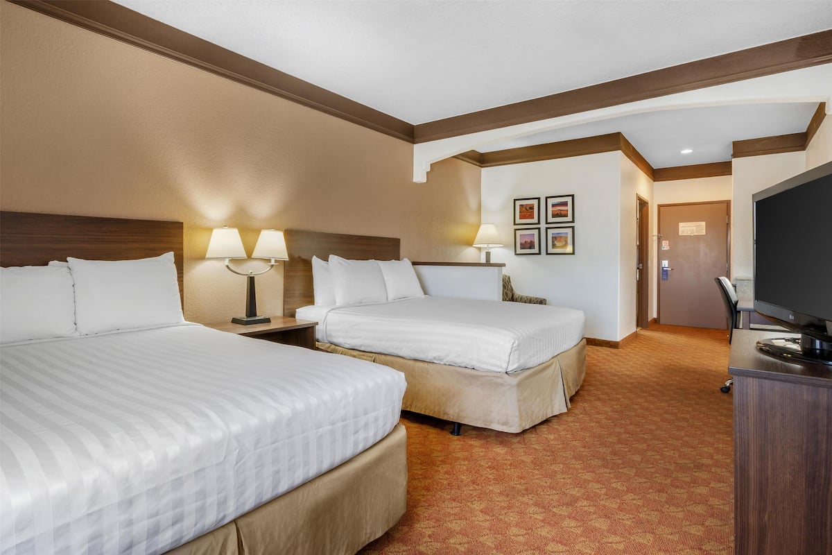 Standard Room, 2 Queen Beds, Non Smoking, Refrigerator & Microwave