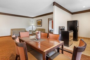 Suite, Multiple Beds, Non Smoking, Kitchenette (with Sofabed) | Desk, laptop workspace, iron/ironing board, WiFi