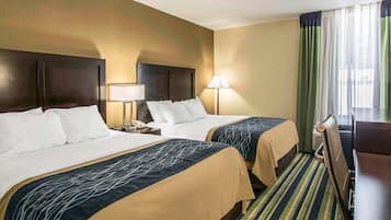 Suite, 2 Double Beds, Non Smoking | Desk, free cots/infant beds, rollaway beds, free WiFi