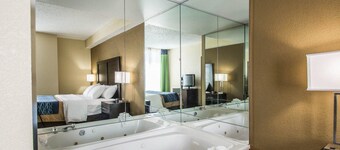 Comfort Inn & Suites Lantana - West Palm Beach South