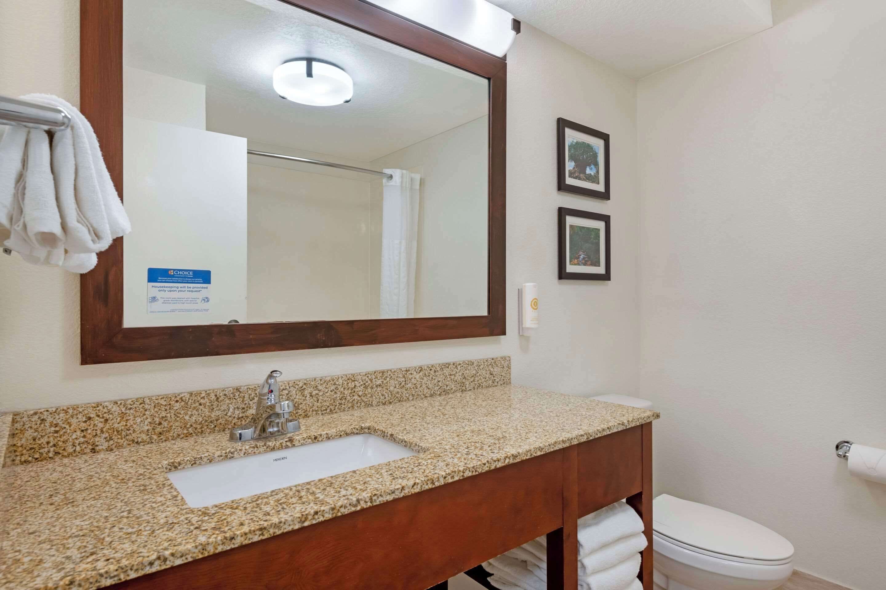 suite, 2 double beds, non smoking | desk, blackout curtains, iron/ironing board, free wifi