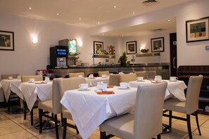 Restaurant - The Premier Notting Hill (London)