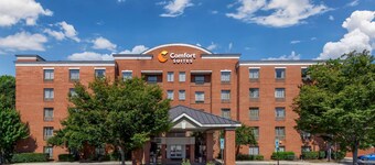 Comfort Suites Regency Park