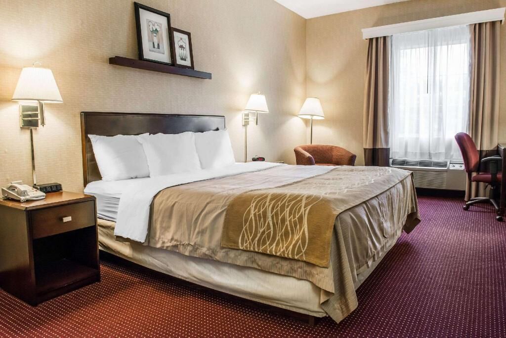 Iron/ironing board, rollaway beds, free WiFi, bed sheets
