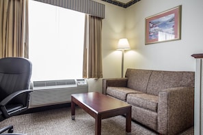 In-room safe, desk, iron/ironing board, cribs/infant beds