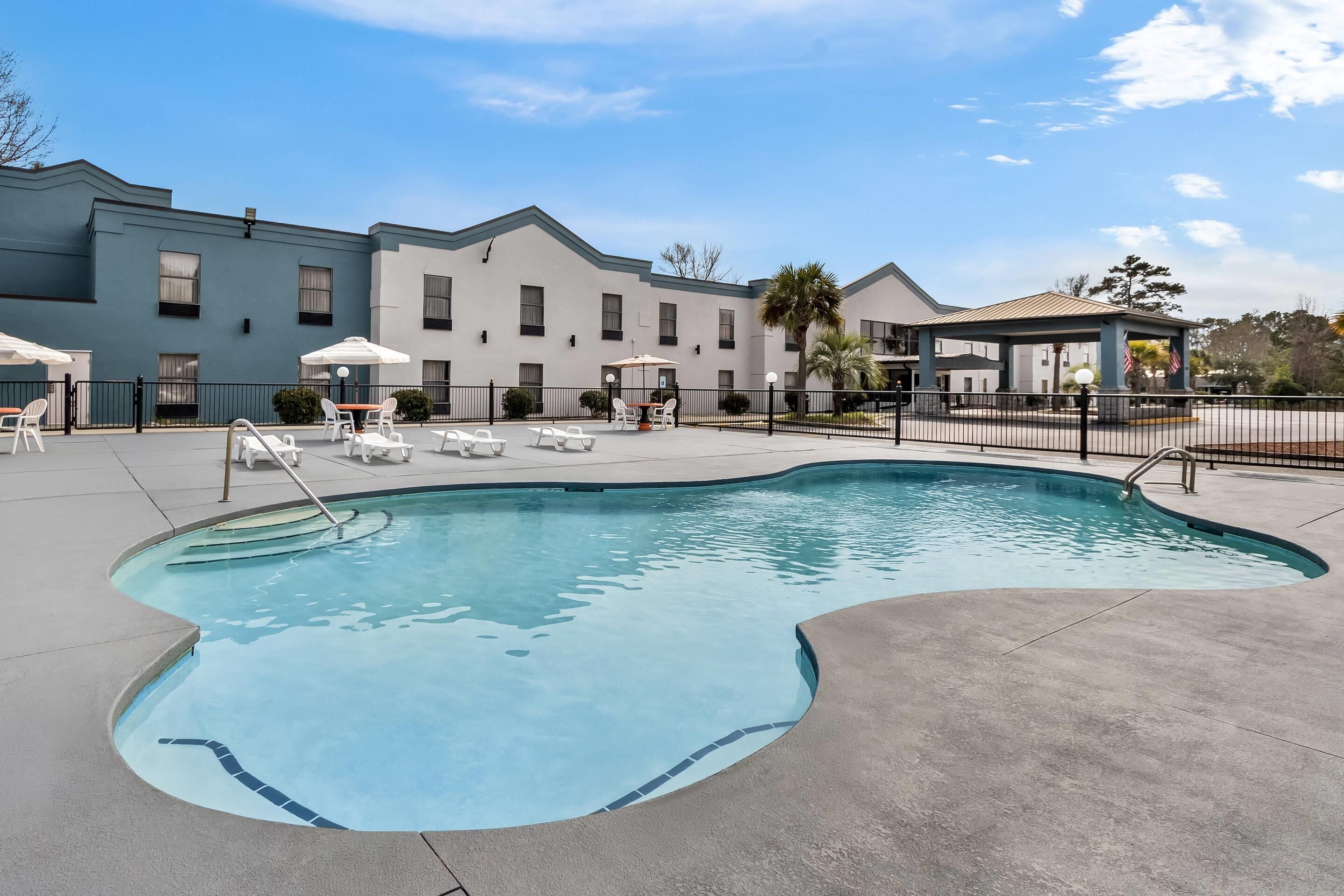 Seasonal outdoor pool