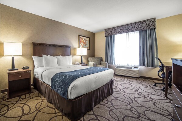 Suite, 1 King Bed, Non Smoking | Desk, iron/ironing board, rollaway beds, bed sheets