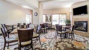 Free daily full breakfast