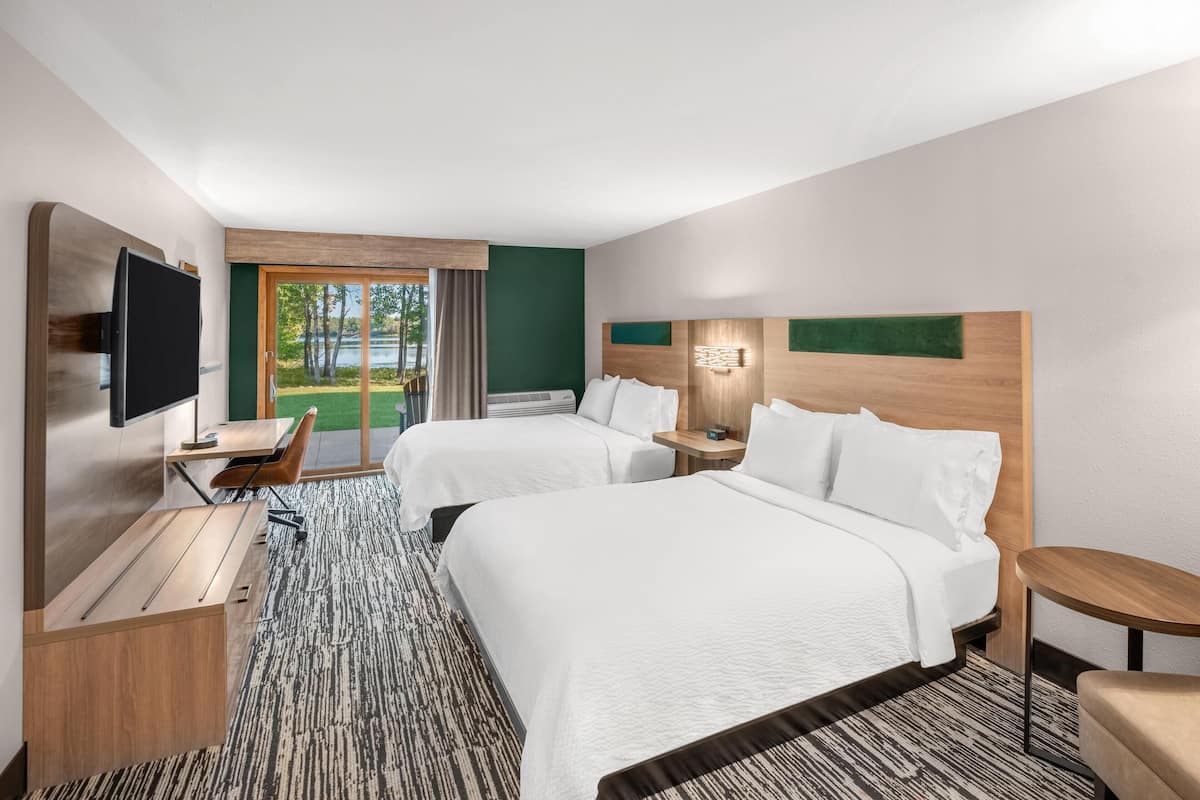 In-room safe, desk, blackout drapes, iron/ironing board