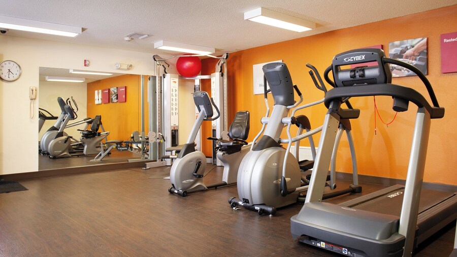 Holiday Inn Express & Suites Hayward by IHG