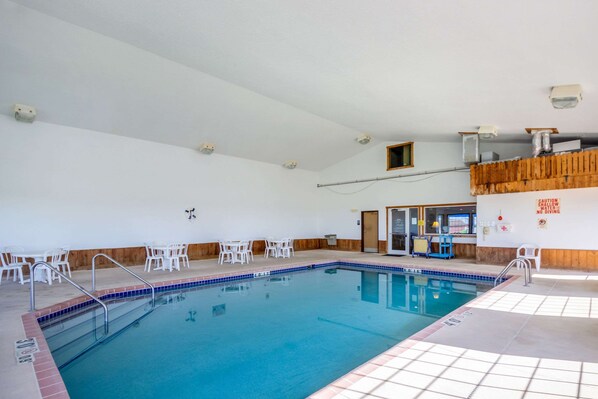 Pool - Quality Inn Mineral Point (Mineral Point)
