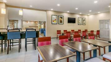 Free daily full breakfast