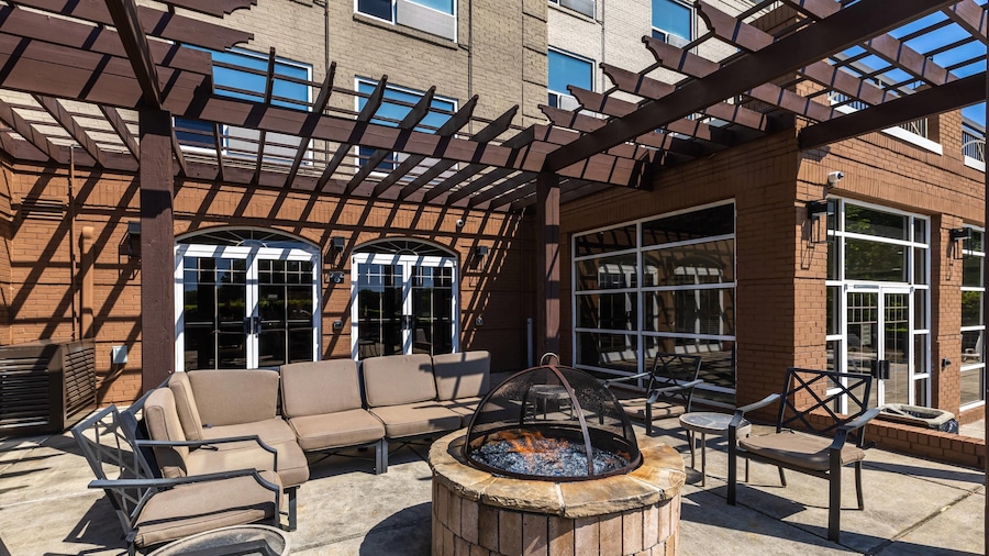 Country Inn & Suites by Radisson, Lake Norman Huntersville, NC