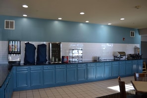 Bao gồm bữa sáng buffet hàng ngày