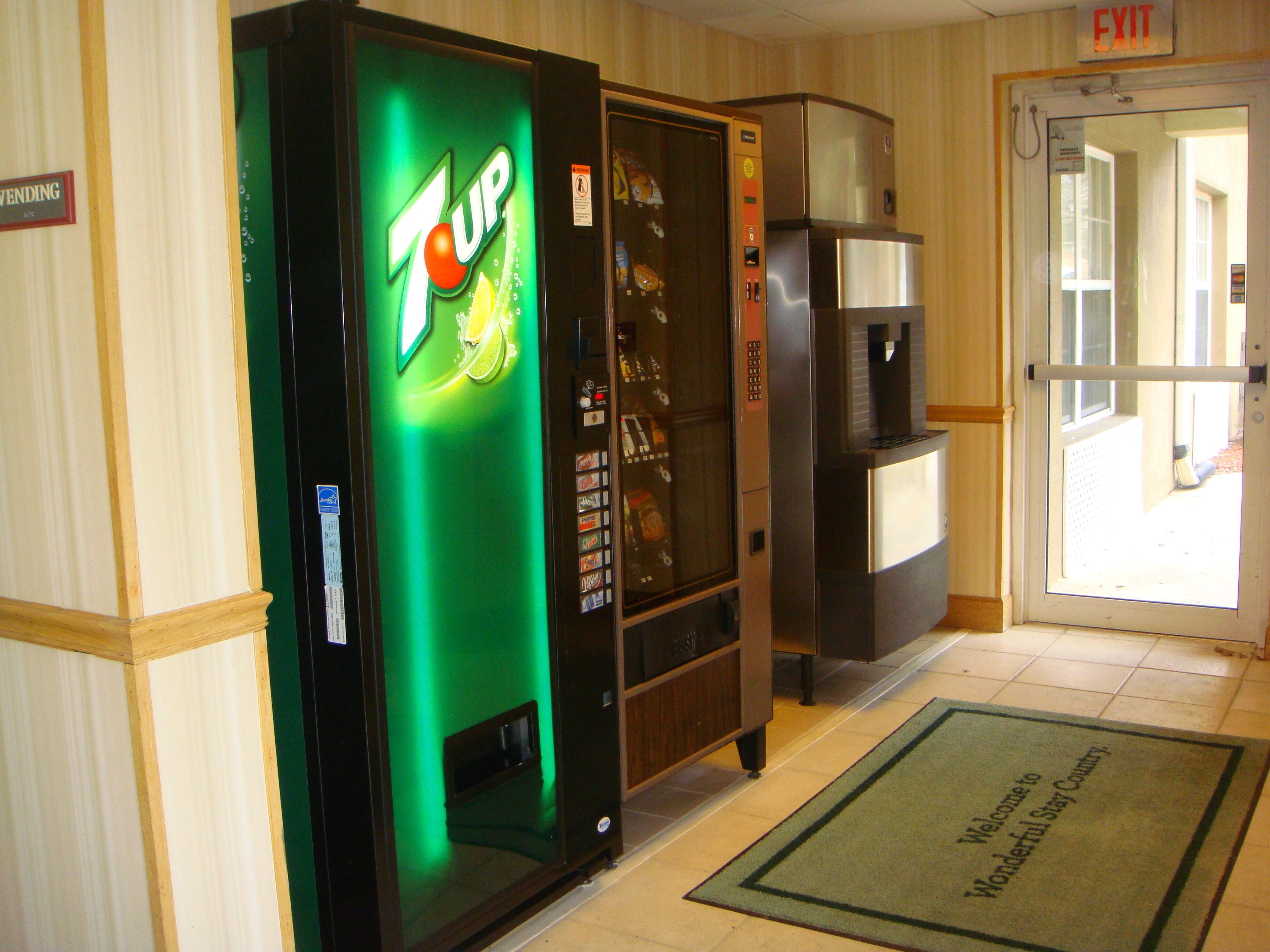 Photo - Country Inn & Suites by Radisson, Norcross, GA