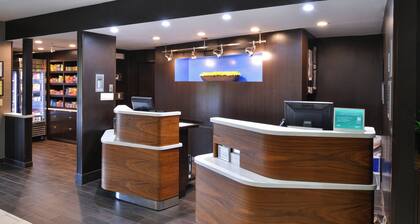 Courtyard Suwanee by Marriott