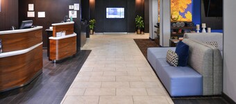 Courtyard Suwanee by Marriott