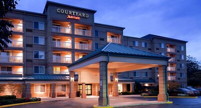 Courtyard by Marriott Cleveland Airport South