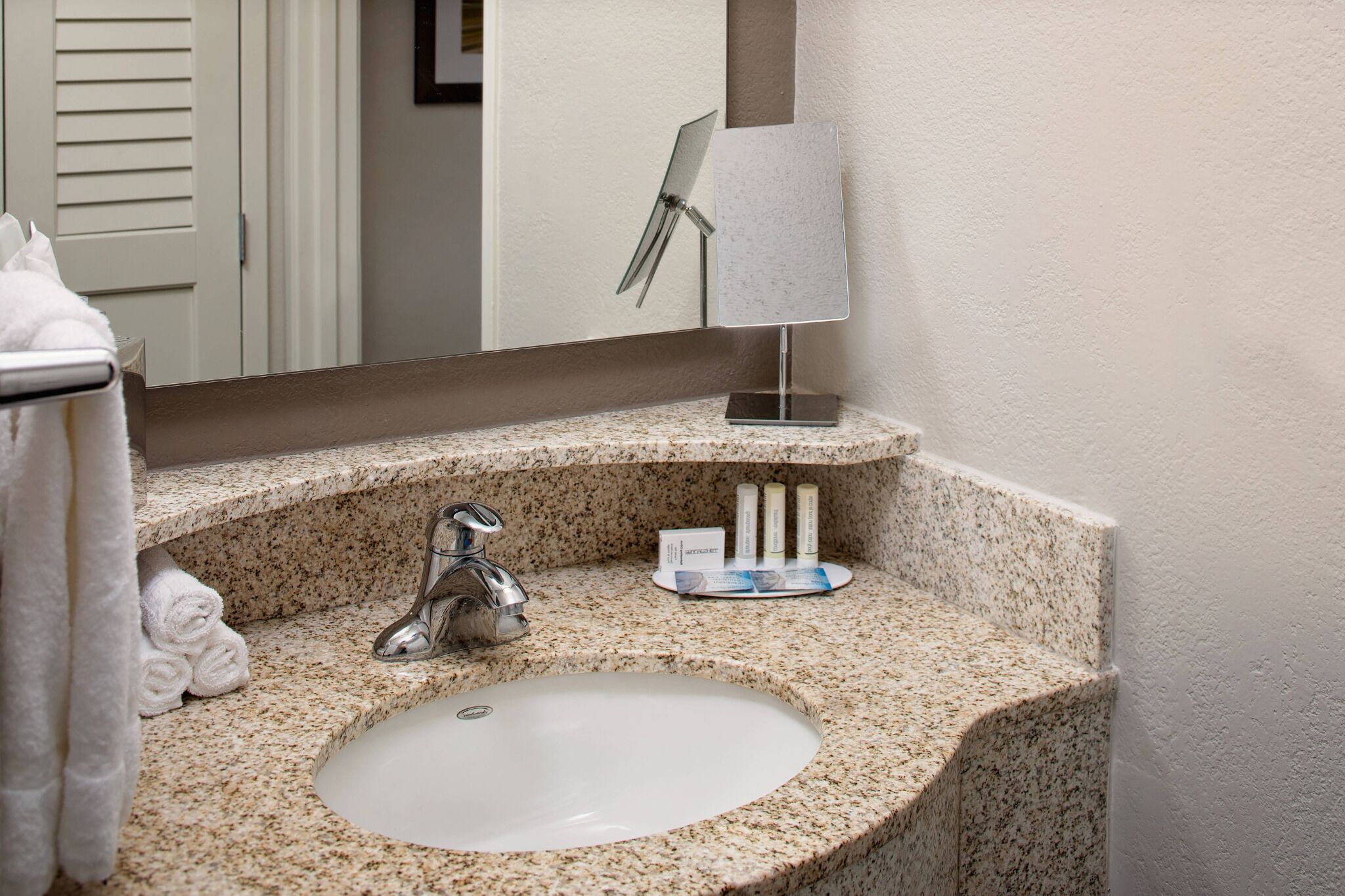 combined shower/bathtub, free toiletries, hair dryer, towels