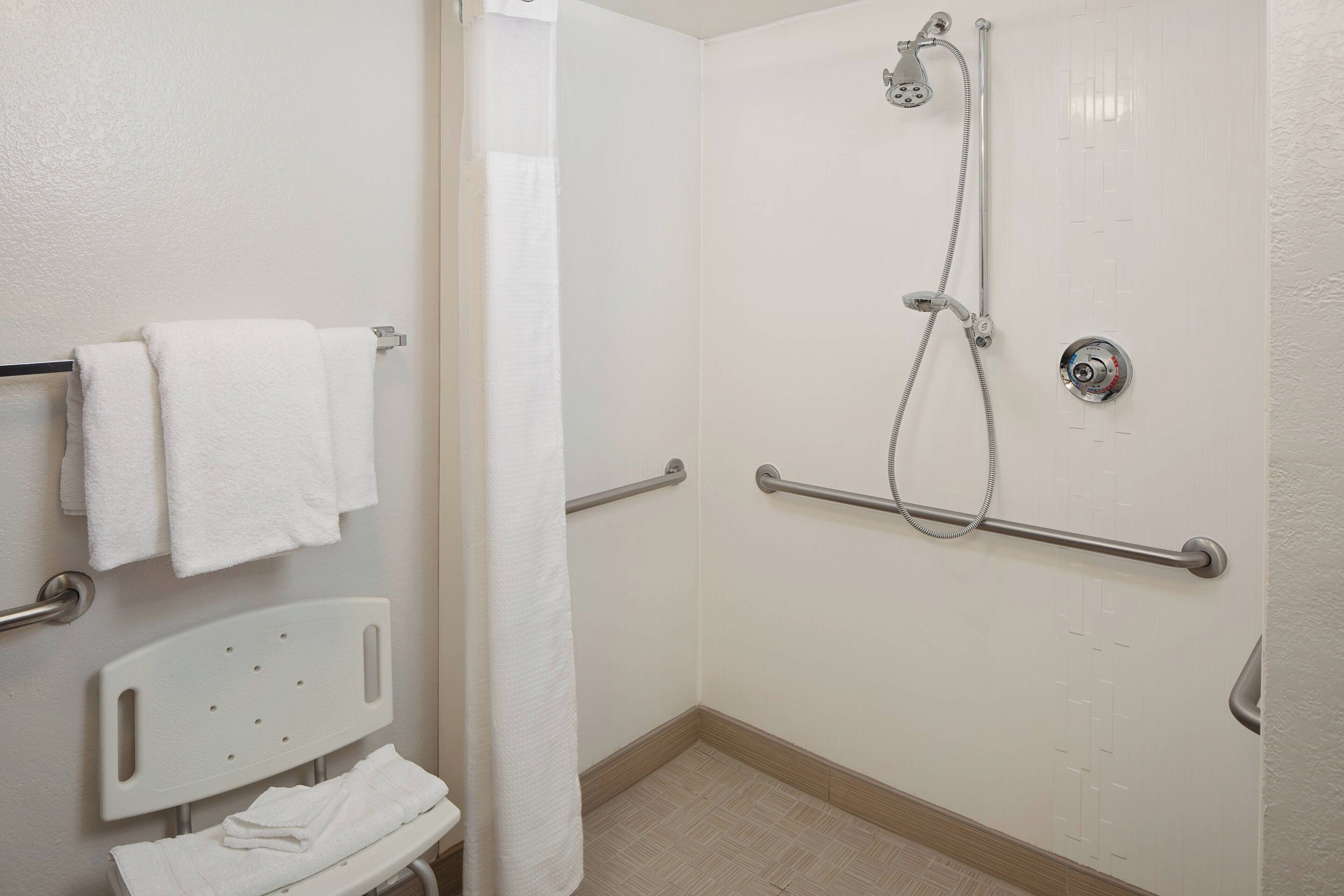 room, 2 double beds | bathroom | combined shower/bathtub, free toiletries, hair dryer, towels