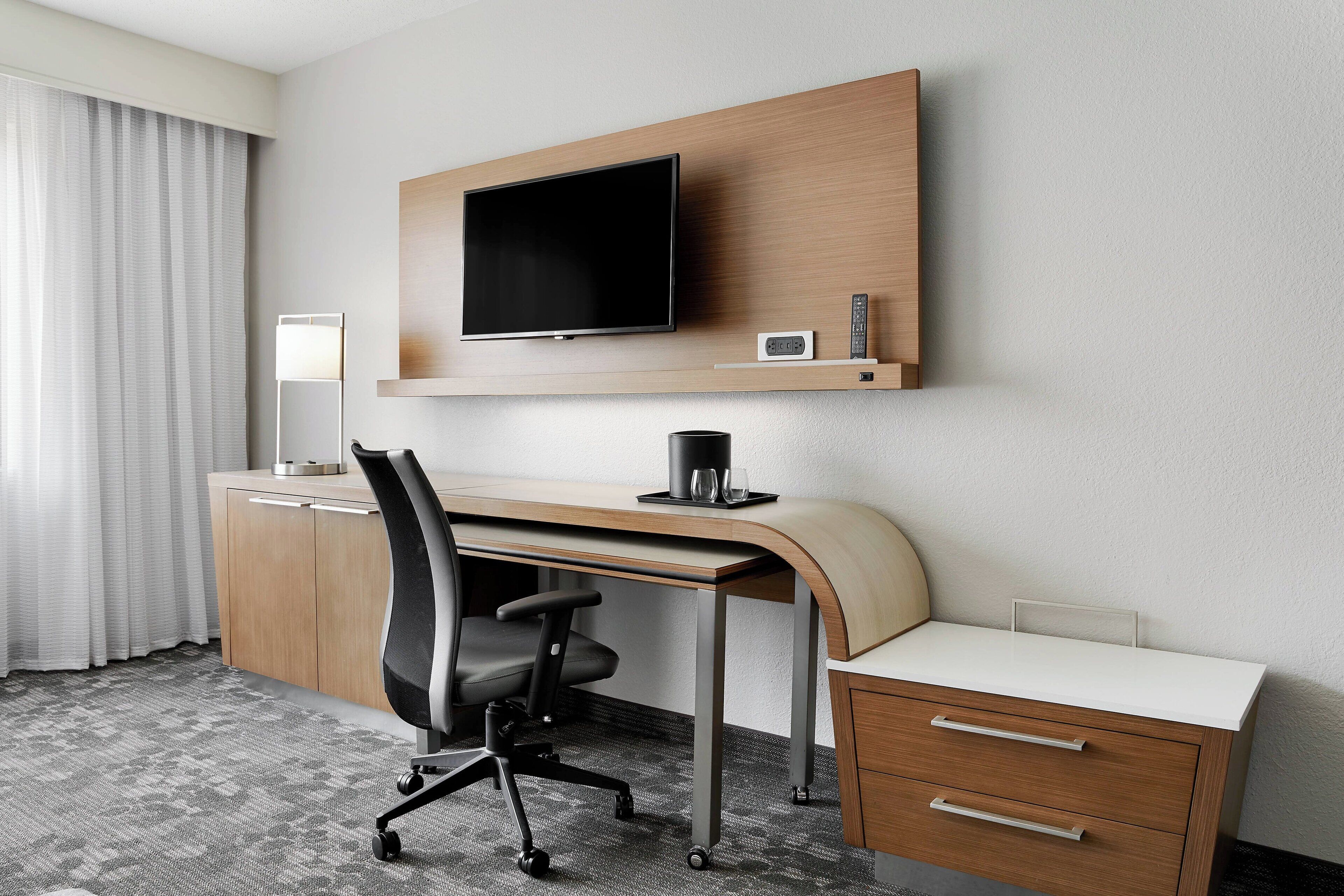 hypo-allergenic bedding, desk, iron/ironing board, free cots/infant beds