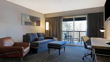 Televisión LCD de 32 pulgadas con canales por cable, una televisión