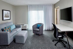 Suite, 1 Bedroom, Balcony
