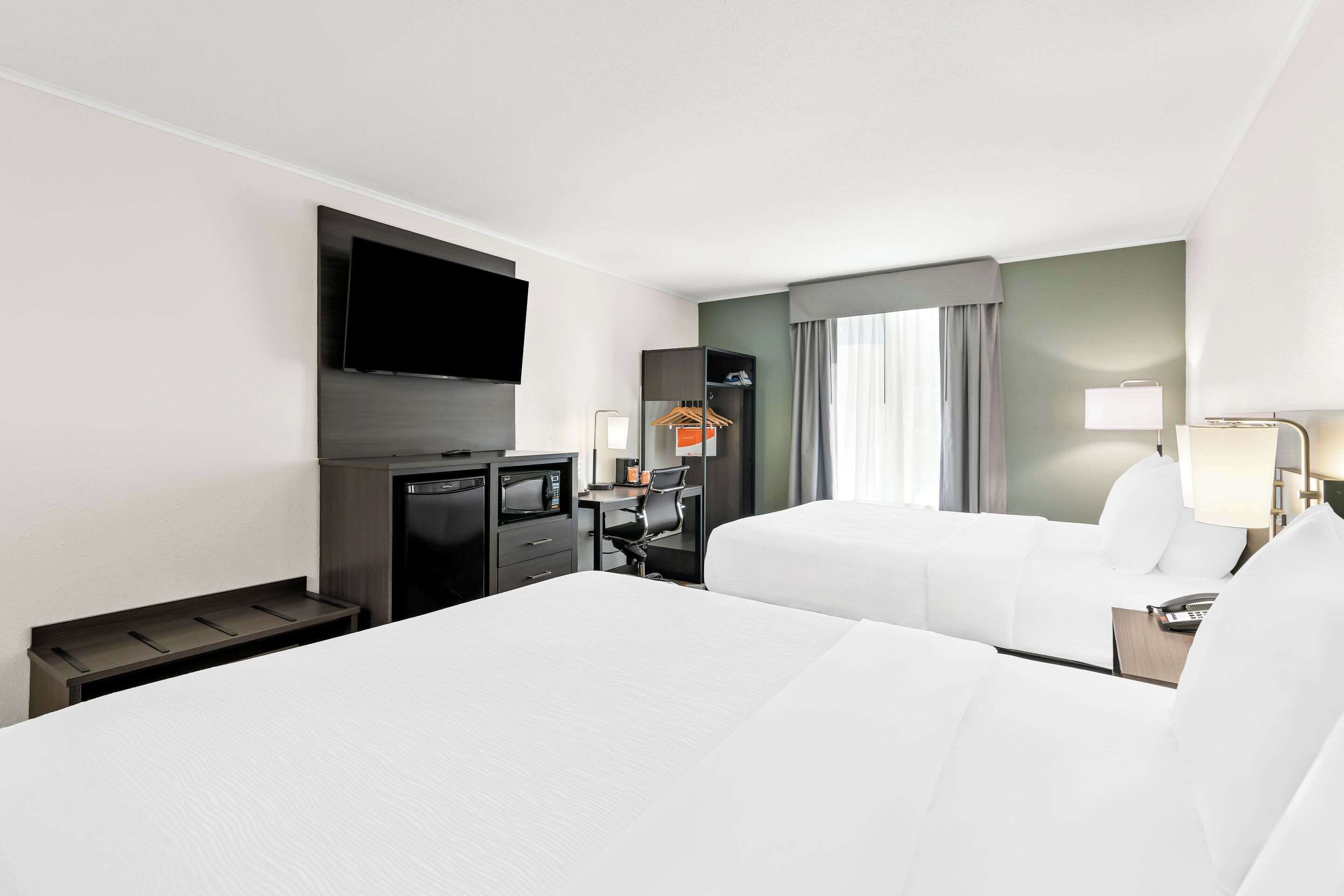 Photo - Quality Inn Merrimack - Nashua