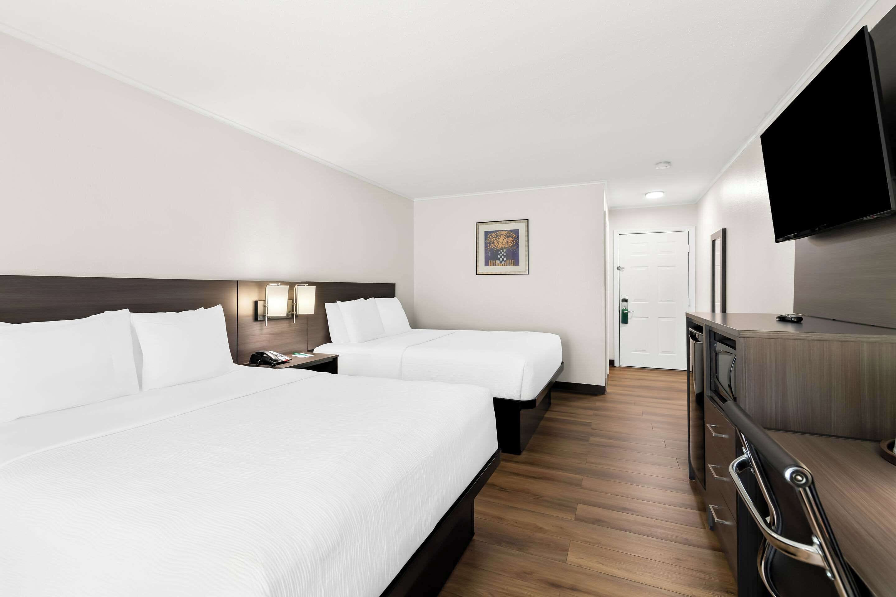 Photo - Quality Inn Merrimack - Nashua