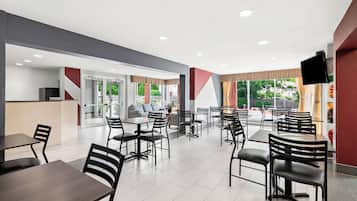 Colazione continentale inclusa, servita tutte le mattine