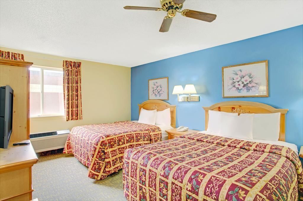 Desk, blackout curtains, iron/ironing board, free WiFi