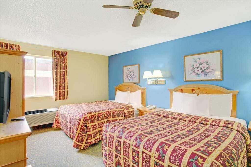 Desk, blackout curtains, iron/ironing board, free WiFi