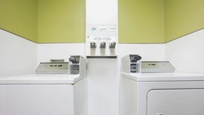 Laundry room - Days Inn & Suites by Wyndham Big Spring (Big Spring)