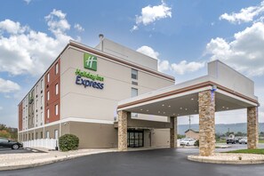 Exterior - Holiday Inn Express Jonestown - Ft. Indiantown Gap by IHG (Jonestown)