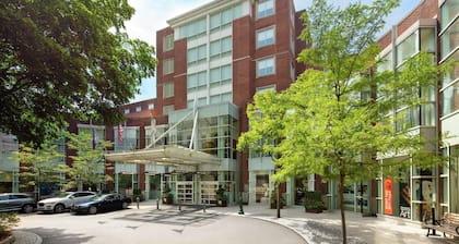 The Inn at Penn, A Hilton Hotel