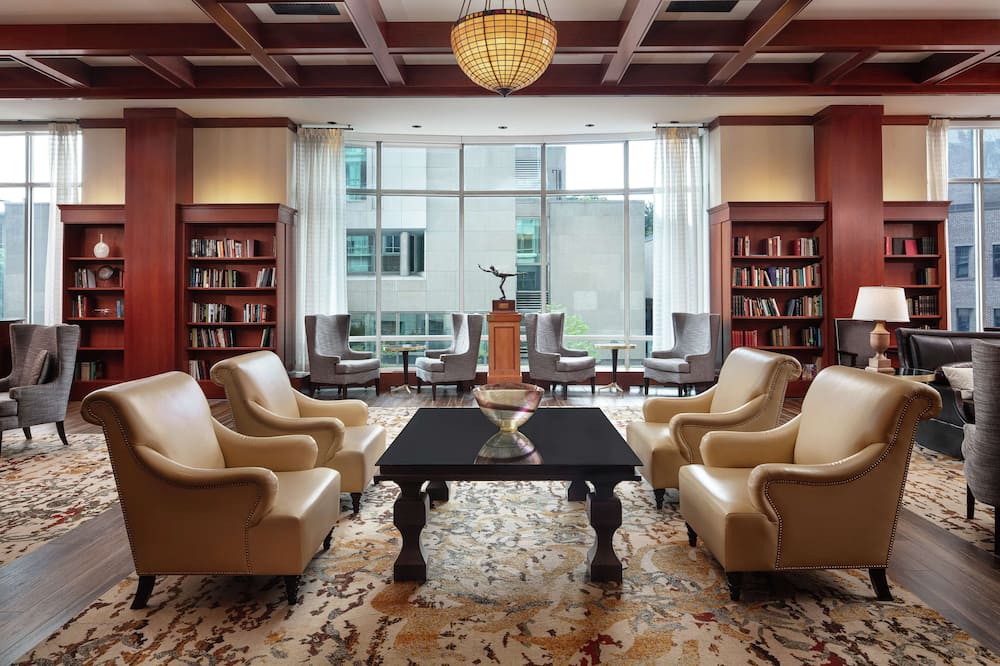 The Inn at Penn, A Hilton Hotel