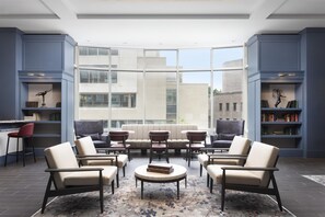 Bar (on property) - The Inn at Penn, A Hilton Hotel (Philadelphia)