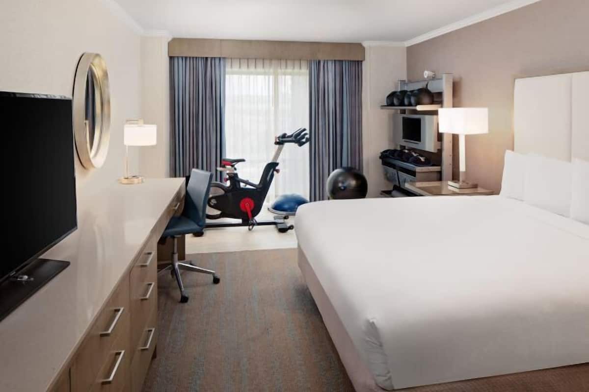 In-room safe, desk, laptop workspace, blackout drapes