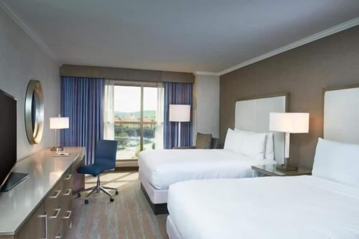 In-room safe, desk, laptop workspace, blackout drapes